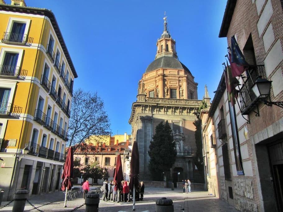 Estudio En Palacio La Latina Madrid Exterior photo