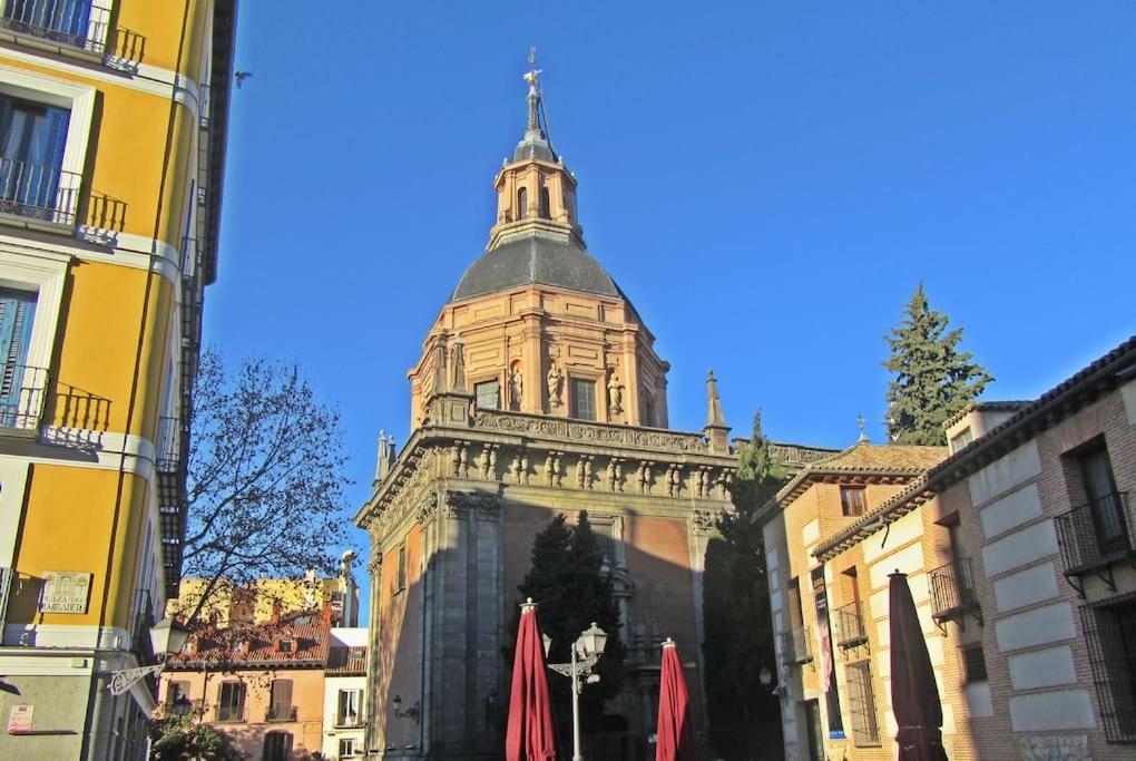Estudio En Palacio La Latina Madrid Exterior photo